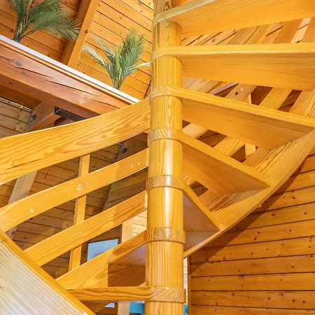 Im Nurdachstil In Damp