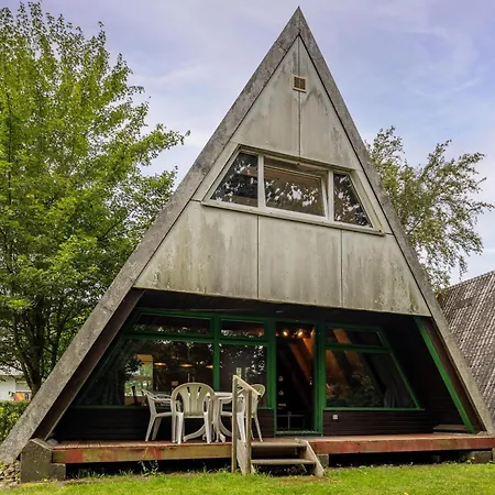 Ferienhaus Im Nurdachstil In Damp